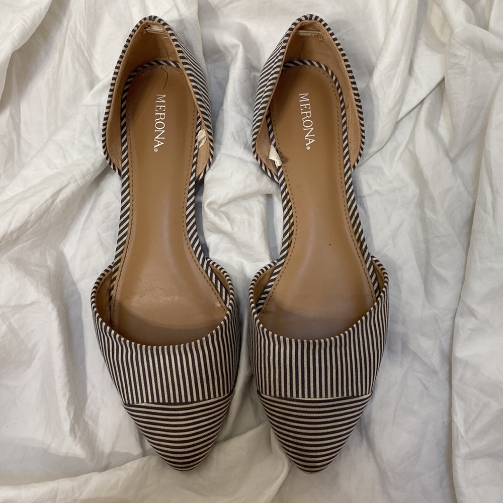 Women’s Merona striped black and white pointed toe ballet flats. Sz 7 1/2 (7.5) - Picture 2 of 6